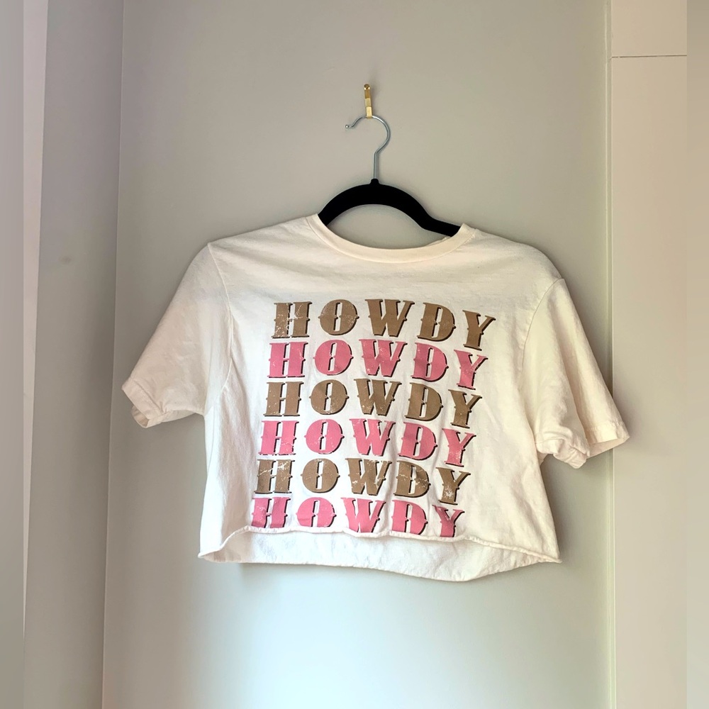 Persaya White Crop Top with Pink and Tan HOWDY Print